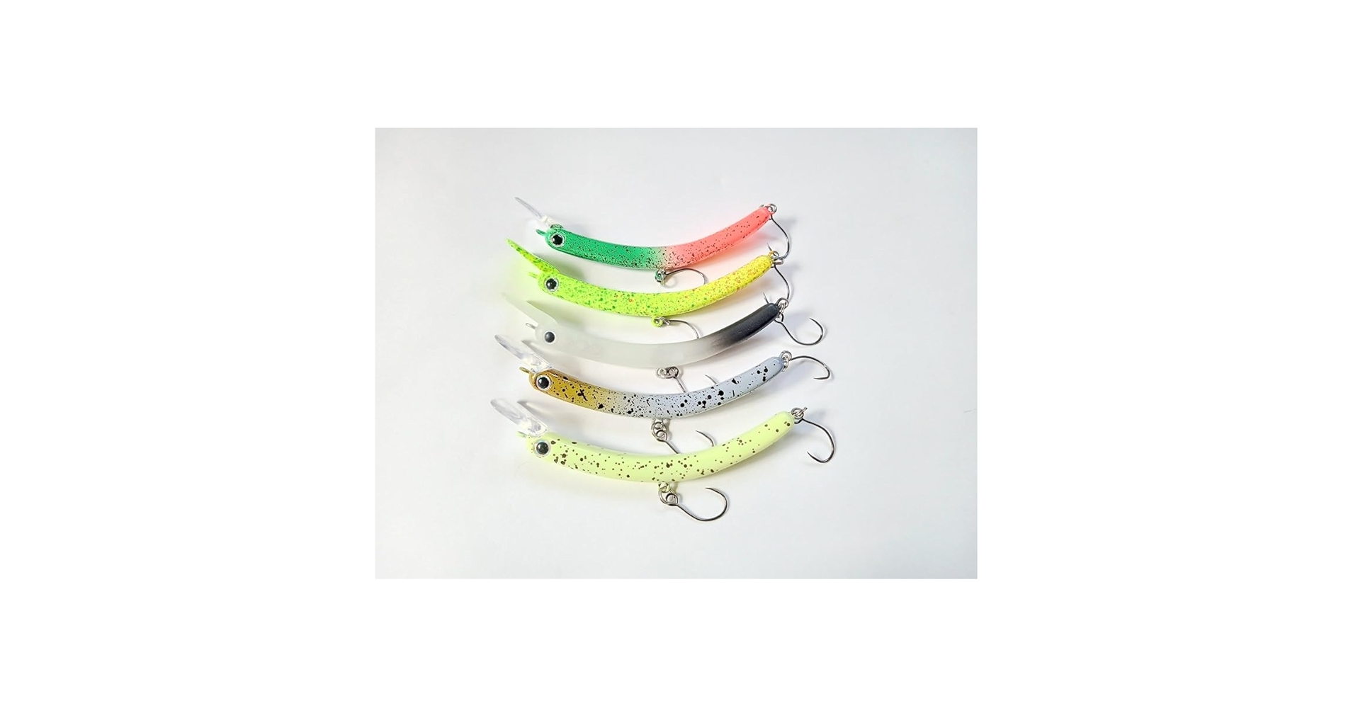 Amazon.co.jp: スリム 逆さま にょろ系 クランク クランクベイト