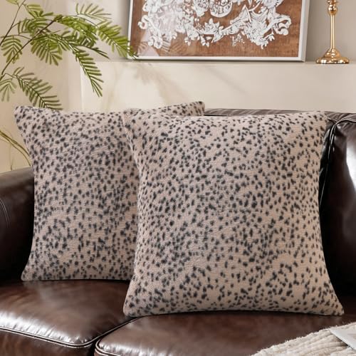 SYSLOON Faux Fur Cheetah Print Pillow Covers 20x20 Inch Set of 2 Leopard Print Decorative Pillow Covers Home Decor for Living Room Sofa & Bed Brown