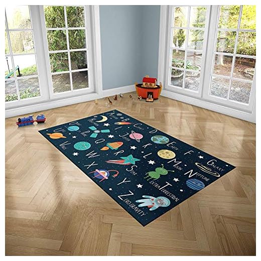 Oedim Alfombra Infantil Abecedario Galaxia para Habitaciones PVC | 95 x 165 cm | Moqueta PVC | Suelo vinílico | Decoración del Hogar | Suelo Sintasol | Suelo de Protección Infantil |