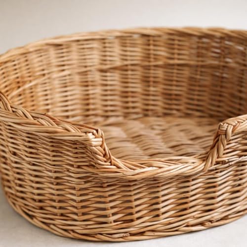 Damian-Wiklina Gemütliches handgeflochtenes Weidenkorb-Tierbett für Hunde und Katzen aus Naturweide, Größe 43 × 28 cm, niedriger Einstieg 10 cm und erhöhter Rücken 14 cm