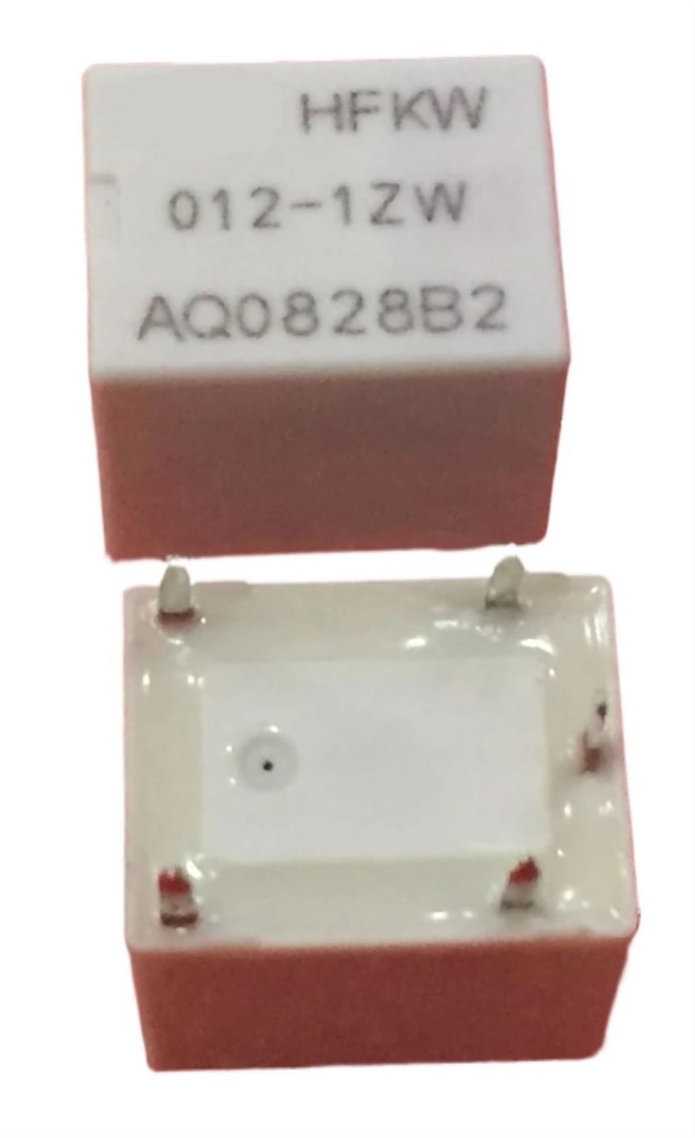 Relais HFKW 012-1ZW 5PIN 20A d'origine constructeur pour réparation électronique durable