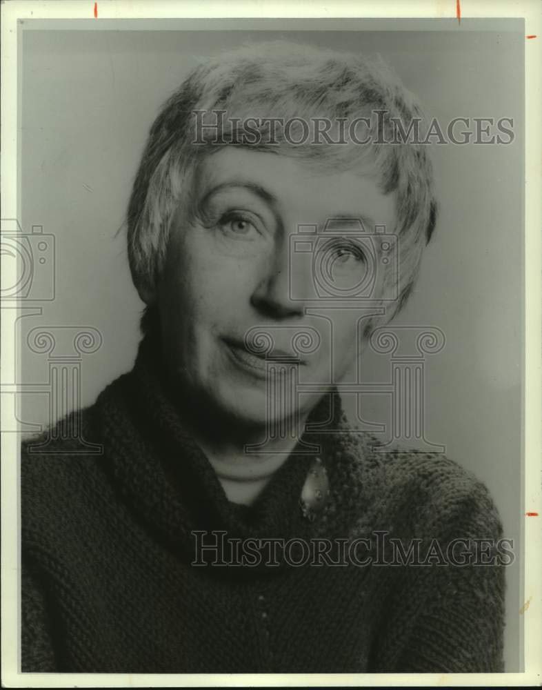 Historic Images -1985 Press Photo Stella Blum, The Metropolitan Museum of Art Costume Curator