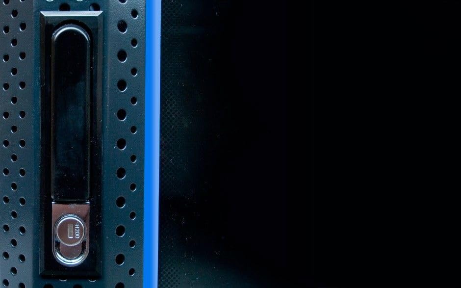 Armadio a muro 22U con anta in vetro 600x600x1100mm (LxPxA)