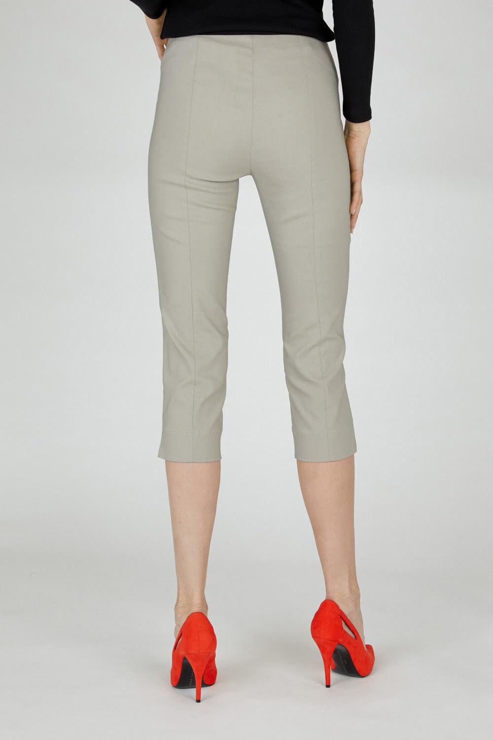 Robell Rose schmale 7/8-Damenhose, schmales Bein, Schlitz am Beinabschluss | Robell Rose schmale 7/8-Damenhose: Schlitz am Beinabschluss. Eine komfortable und vielseitige Wahl für Alltag und Freizeit.
