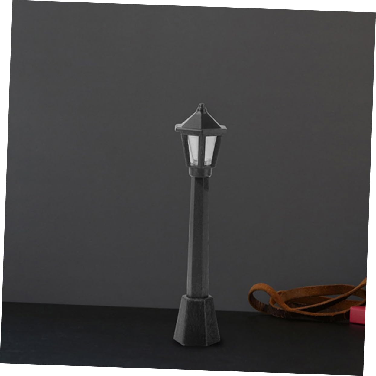 Lot De 12 Lampadaires Miniatures 8 Cm - Décoration éclairage Pour Maquettes, Dioramas, Scènes De Table - 2