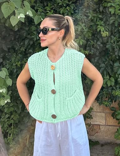 Image of Women's Sleeveless Chunky Knit Top Casual Cropped Button Down Sweater Vest Open Front Cardigan with Pockets