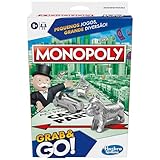 EL EMOCIONANTE JUEGO DE LAS PROPIEDADES INMOBILIARIAS: Tal como en la versión de tamaño normal del juego Monopoly, los jugadores compran, venden, sueñan y planean su camino hacia la riqueza, mientras llevan a sus adversarios a la quiebra para ganarlo todo