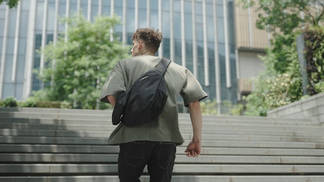 Amazon.com: NIID Tech Sling Bag for Men – 5.5L Compact EDC