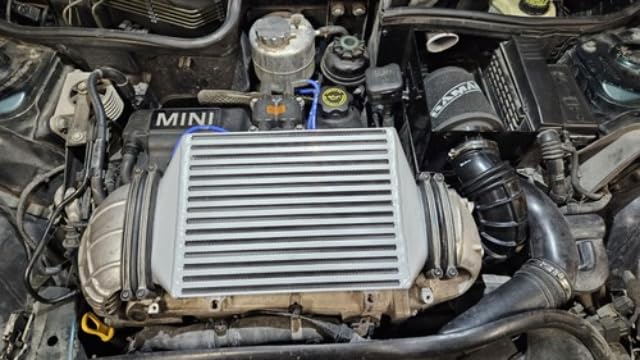 Amazon | KUNTAUTOS トップマウントアルミニウムインタークーラー 2002