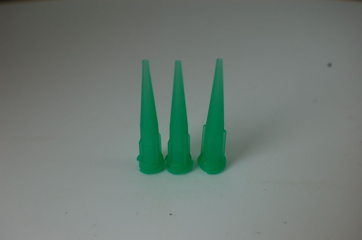 20 Pieces 18 Gauge Jade Green Non-medical Tapered Tip Nozzles, for Luer lock, Glue, Oil, Paint, Ecig
