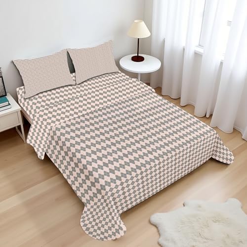 Ambesonne Quatrefoil Sheet Set, Modern Blushy Pastel Tones Pattern of Classic Lattice Graphic Print, Fitted and Flat Sheet with Pillowcase Bedding Accent 4 Piece Set, Queen, Pale Rose and Dimgray