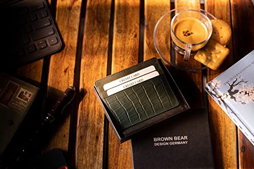 Image of BROWN BEAR Premium Branded Men's Pure German Nappa Leather, RFID ATM Card Holder (Green)