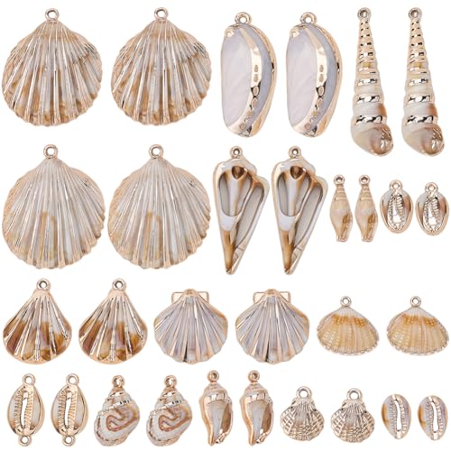 Breloques en coquillage pour créer des cadeaux d'été DIY