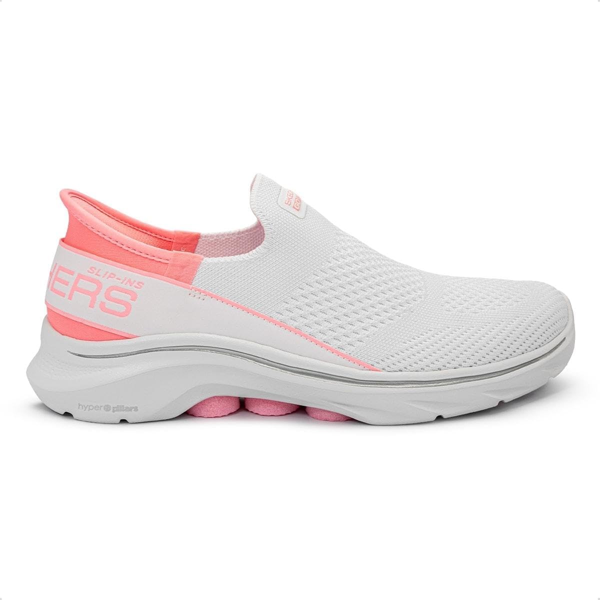 Mia ページ Skechers Women's Go Walk 7 Mia Slip-On Sneakers, Black Textile