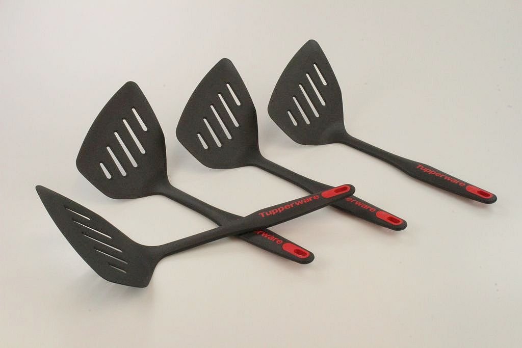 TUPPERWARE Griffbereit Großer Pfannenwender TOP-Pfannenwender (4) schwarz-rot