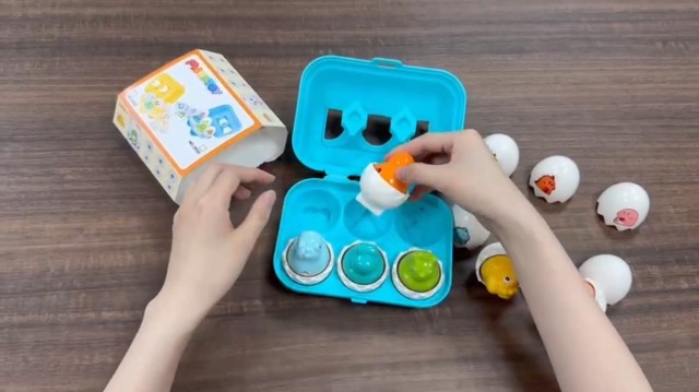 MOONTOY Œufs Assortis Oeuf de 6pcs Couleur et Forme Reconnaissance Jouet d'œufs Jouet pour Bébé 1, 2, 3 Ans Puzzle pour Noël Motifs Cadeaux
