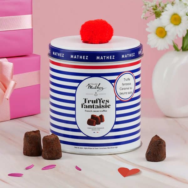 Truffes fantaisie aux éclats de caramel au beurre salé avec arôme naturel en boite métal - Boite métal de 250g