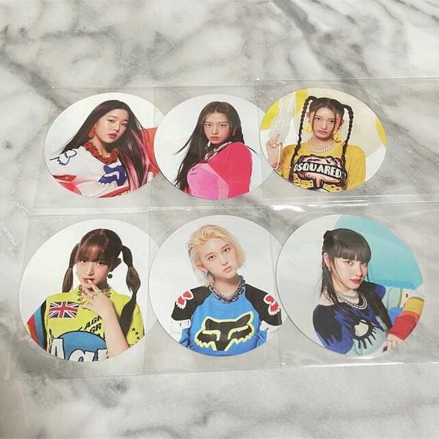 Ive After Like 3rdシングルアルバム特典カードセット IVE - 3rd Single Album [After Like] (Photobook Ver - Ver.2