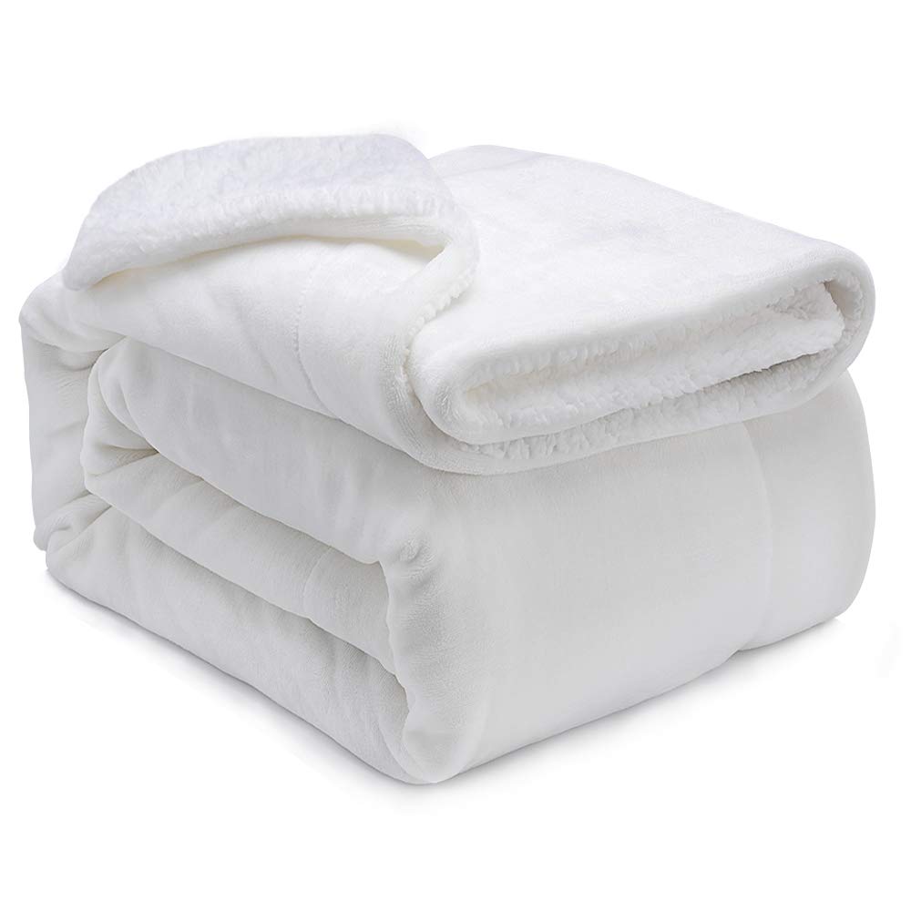 Uttermara Faux Sherpa Fleece Blanket Throw, Super Soft Reversible Plush Blanket, Throw Size for Sofa Bed, Dual Sided Cozy Fluffy Dog / Cat Blanket, 50”x60” White