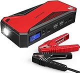【TRAGBARER UND LEISTUNGSFÄHIGER AUTO-STARTER】 Mit einer Größe von 18,5 * 8,5 * 3,8 cm ist der DBPOWER-Starthilfe tragbar und leicht mitzunehmen. Mit 800 A Spitzenstrom können 12 V-Fahrzeuge (bis zu 7,2 L Benzinmotoren / 5,5 L Dieselmotoren 20 Mal) gestartet werden. Geeignet für PKW, LKW, Motorräder, Schneemobile, SUV, ATV, UTV, Rasenmäher, Boote und Yachten usw. Arbeiten Temperatur: -20 ° C bis +60 ° C.