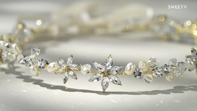 Amazon.com : SWEETV Gold Flower Girl Headpiece for Wedding Crystal