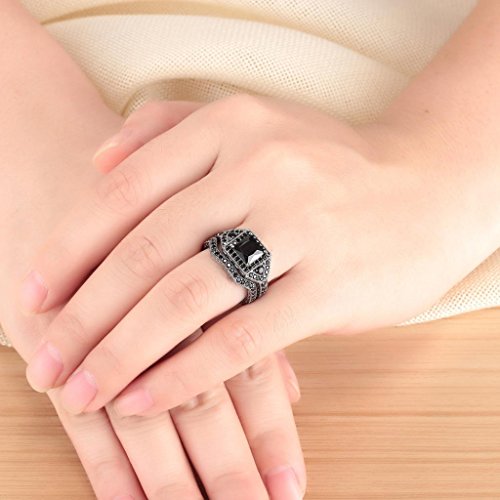 Castillna Black Cubic Zirconia CZ Simulated Diamond Princess Cut Solitaire Halo Bridal Engagement Wedding Rings Sets in Sterling Silver for Women4