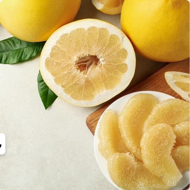 Fresh Melogold Grapefruit Pummelo Hybrid Fruit Yellow Skin White Flesh Non-GMO - Large Size Fruit California Grown (2 Count Large (4lb-5lb))