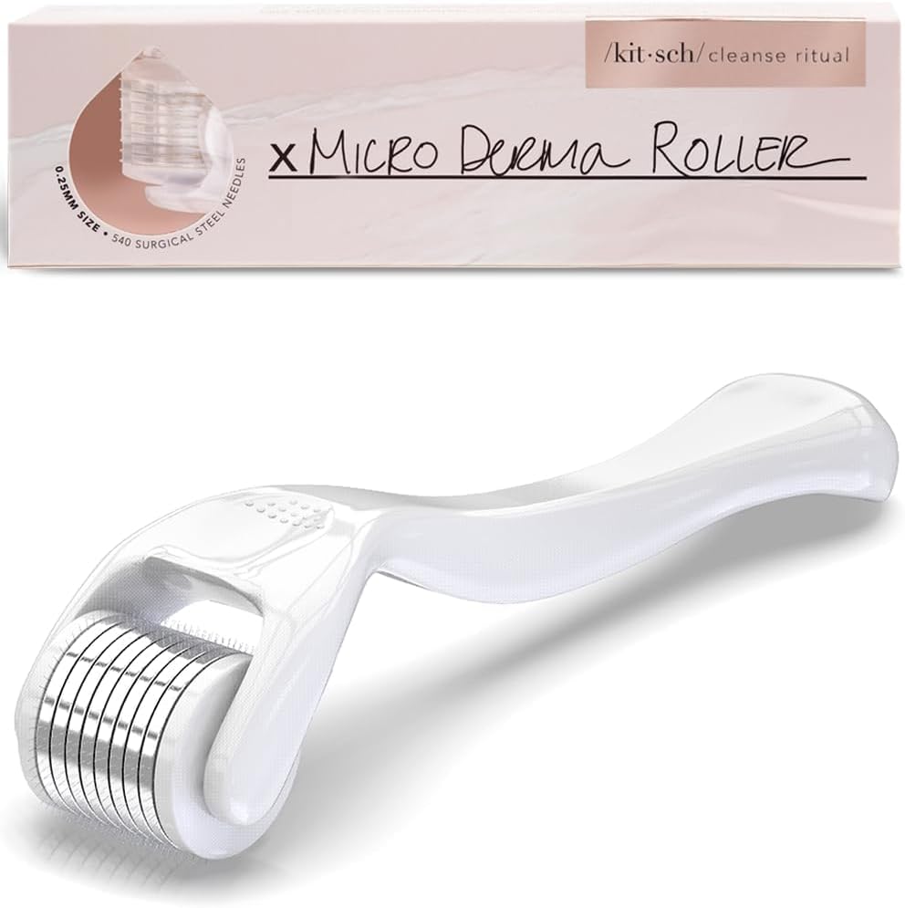 Kitsch Derma Roller voor baardgroei – 0,25 mm Derma Baardroller voor haargroei voor mannen | Gezichtsroller huidverzorging voor vrouwen | Gezichtsroller & microneedling roller met hoes/e-book (wit) Kitsch Derma Roller voor baardgroei – 0,25 mm Derma Baardroller voor haargroei voor mannen | Gezichtsroller huidverzorging voor vrouwen | Gezichtsroller & microneedling roller met hoes/e-book (wit)