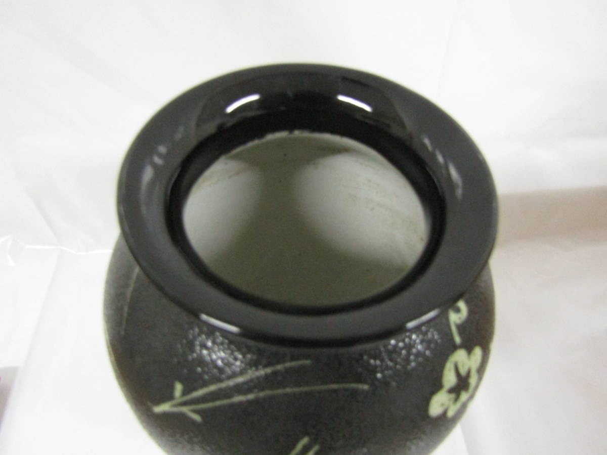 Amazon.co.jp: 萬古焼 東華窯 山田東華 花瓶 （F038） : ホビー