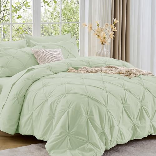 Image of Sasttie King Size Comforter Set, 7-Piece Bed in a Bag, Pintuck Bedding Sets for All Season, Includes Comforter, Flat Sheet, Fitted Sheet, Pillowcases and Pillowshams, Mint