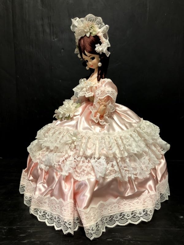 Amazon | SUKIYO DOLLS スキヨドール ピンクドレス ポーズフランス人形
