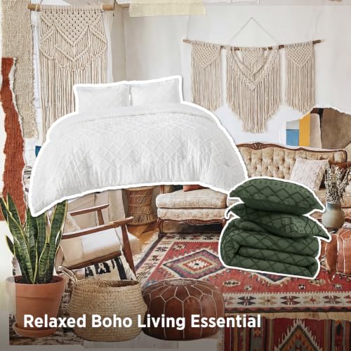 Image of Bedsure King Comforter Set - White Comforter, Boho Tufted Distressed Vintage Bedding for Kids, 3 Pieces Farmhouse-Style Bed Set for All Seasons, Fluffy Soft Bedding with 2 Pillow Shams