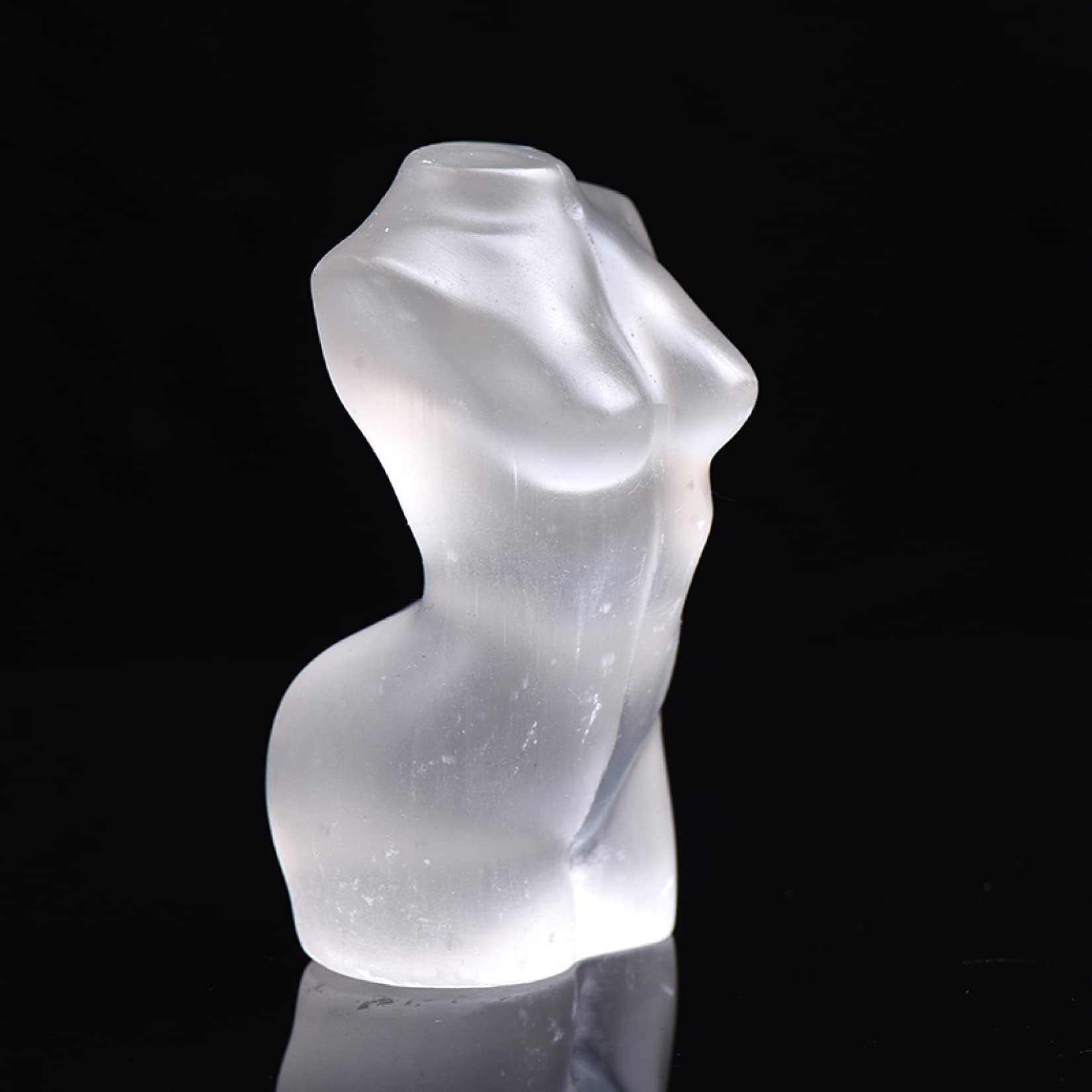 lleno de textura Estatua de cuerpo de cristal de selenita de cuarzo transparente Tallada a mano Modelo femenino Escultura de cristal Artesanía Oficina en el hogar Decoración de escritorio Adornos de e