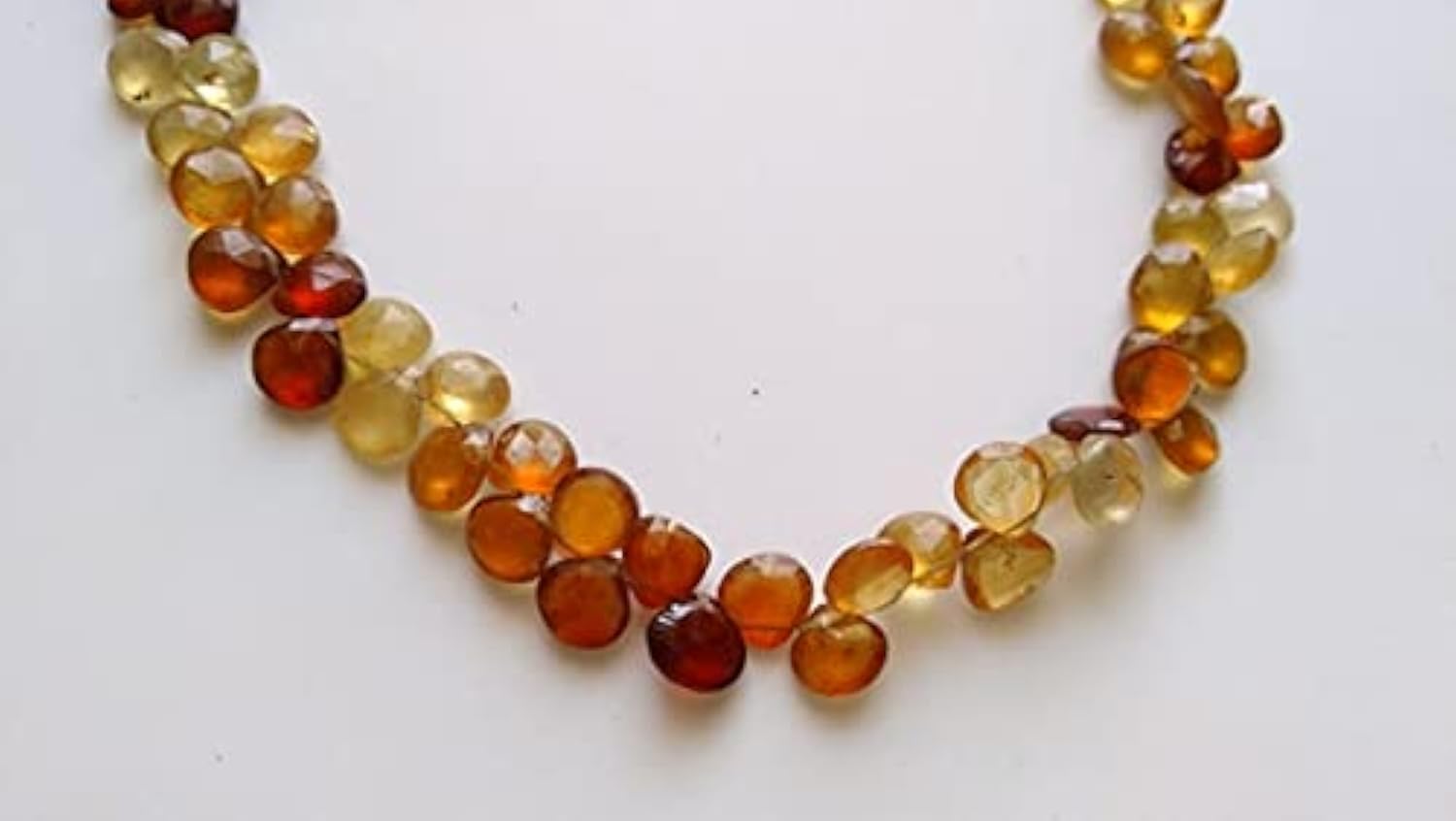 Hessonite facettée LKBEADS en cœur de 8 mm pour remplacer les perles ternes par des pierres lumineuses