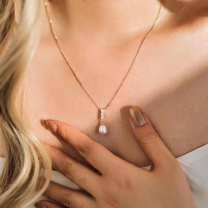 Pearl Necklaces for Women,Dainty 14K Gold pendant necklace,Trendy Simple Choker Necklace for Women,Jewelry Bridesmaids Gifts2