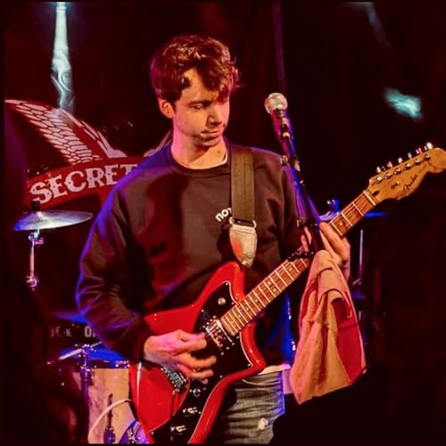 S01E01 - Pilote - Vinum Sonore // Chat Pile ; Ponctuation