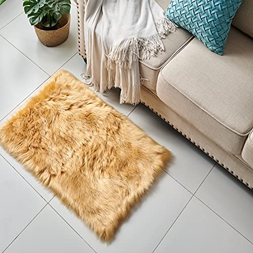 Cumay Faux, Schafsfell-Teppich, 60x90cm cm, Wollimitat, geeignet für Wohnzimmer Teppich, lang, weich, flauschiges Fell, als Bettvorleger, Sofa-Teppich (Braun, 60 x 90 cm).
