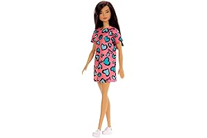 GHW46 Filipina Barbie Brunette in Pink and Blue