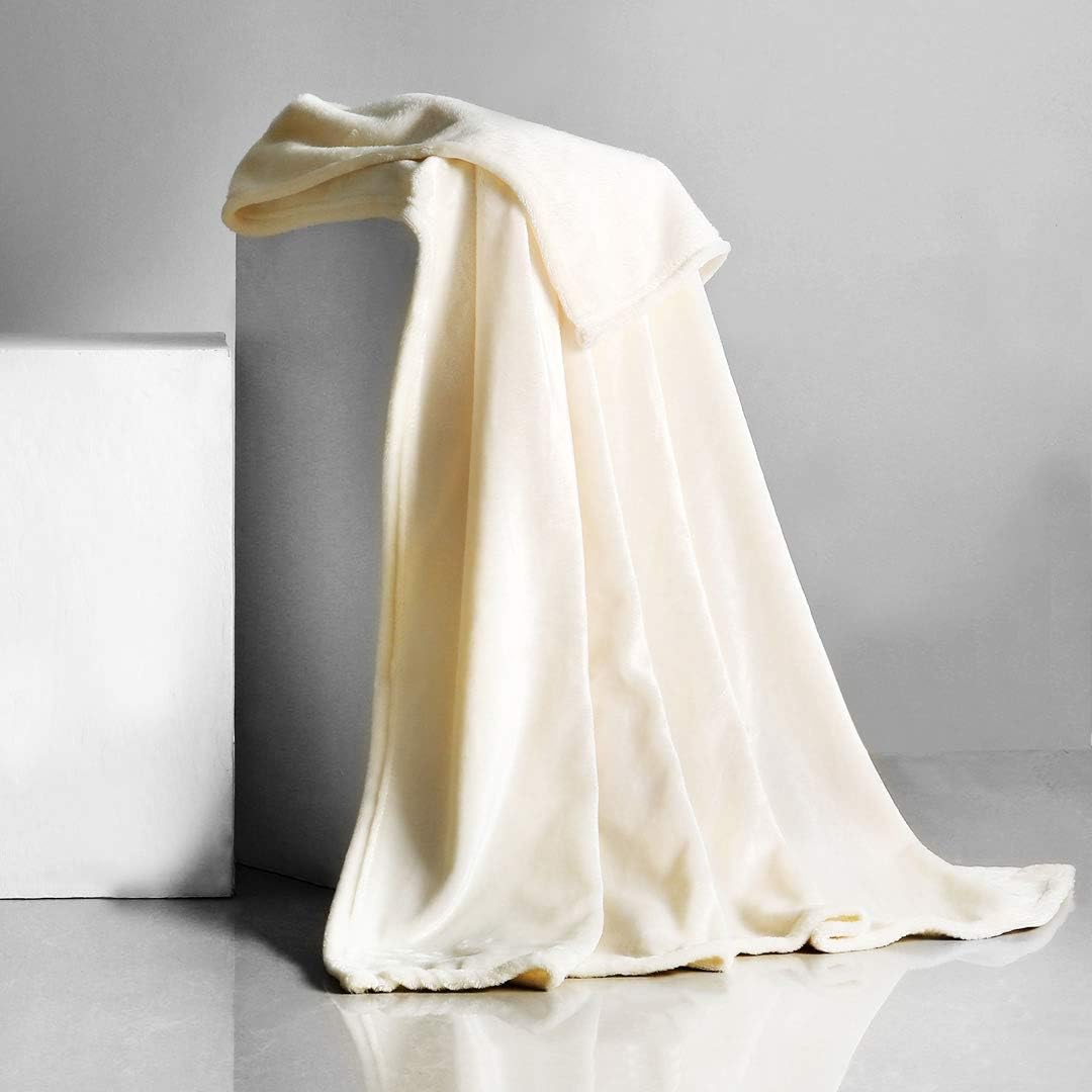 Oaken-Cat Cream White Flannel Blanket Throw Size - Lightweight All Season Bed Blanket Soft Plush Fleece Throw Blanket for Couch Sofa, 50"x60"