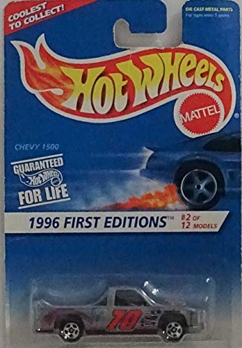 Hot Wheels White/Blue Forklift #642 para complementar tu diorama urbano 2