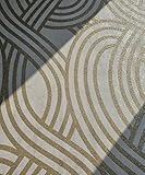 AMINAH DECO Textured Matte Gold Geometric Lines Wallpaper Roll - Abstract Curved Metallic Shimmer Modern Non-Woven, Paste Required, 20.8' x 393' (57 sq ft)