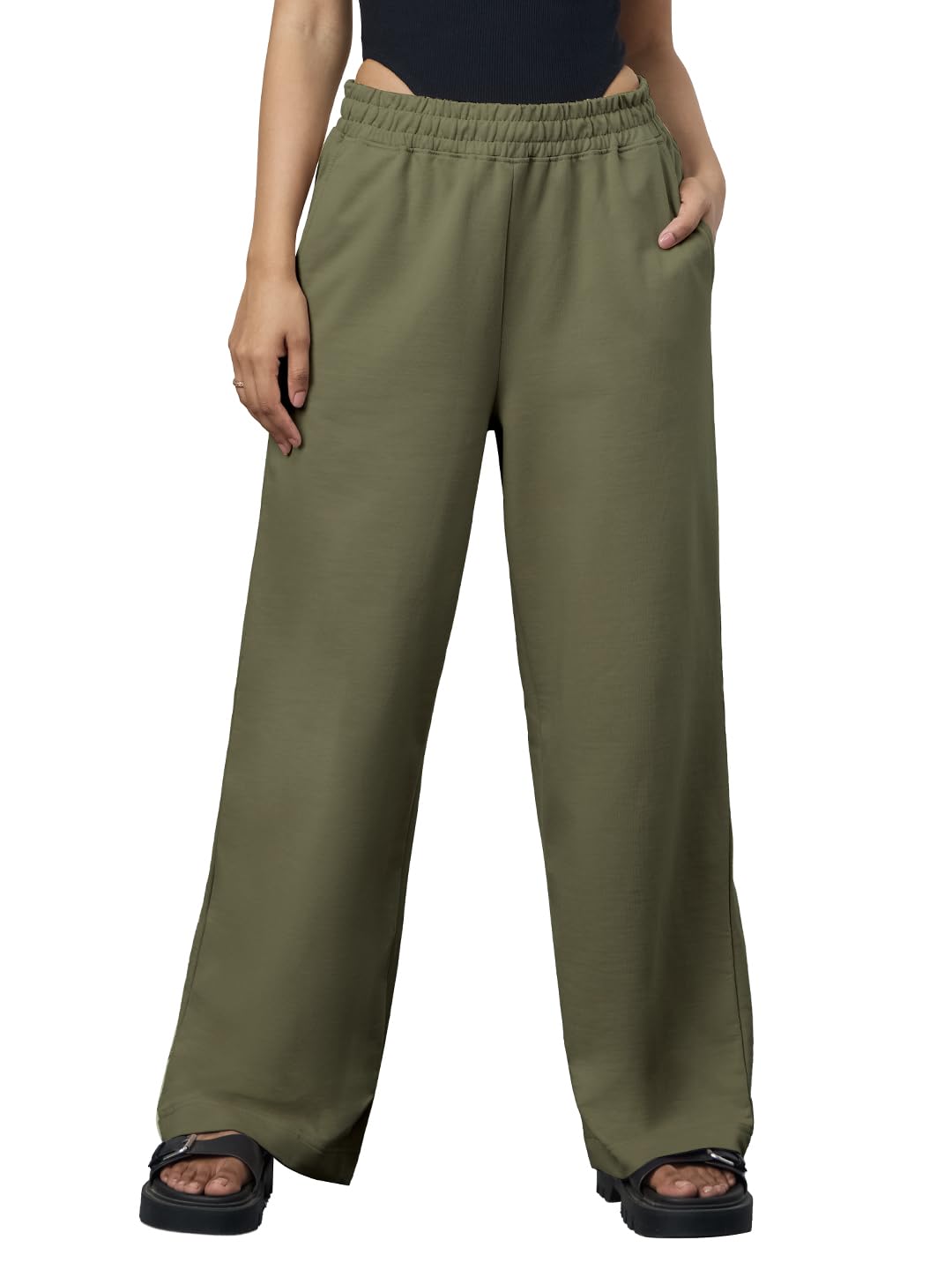 The Souled Store Flared Joggers: Hunter Green Women and Girls Pull On Solid Cotton Loose Fit Flared Joggers in green