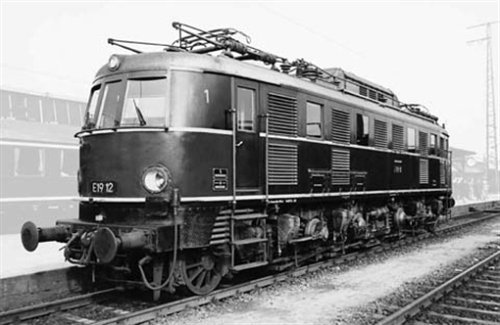 Preisvergleich Produktbild Fleischmann 4319 - Ellok BR 19 1 Blau DB