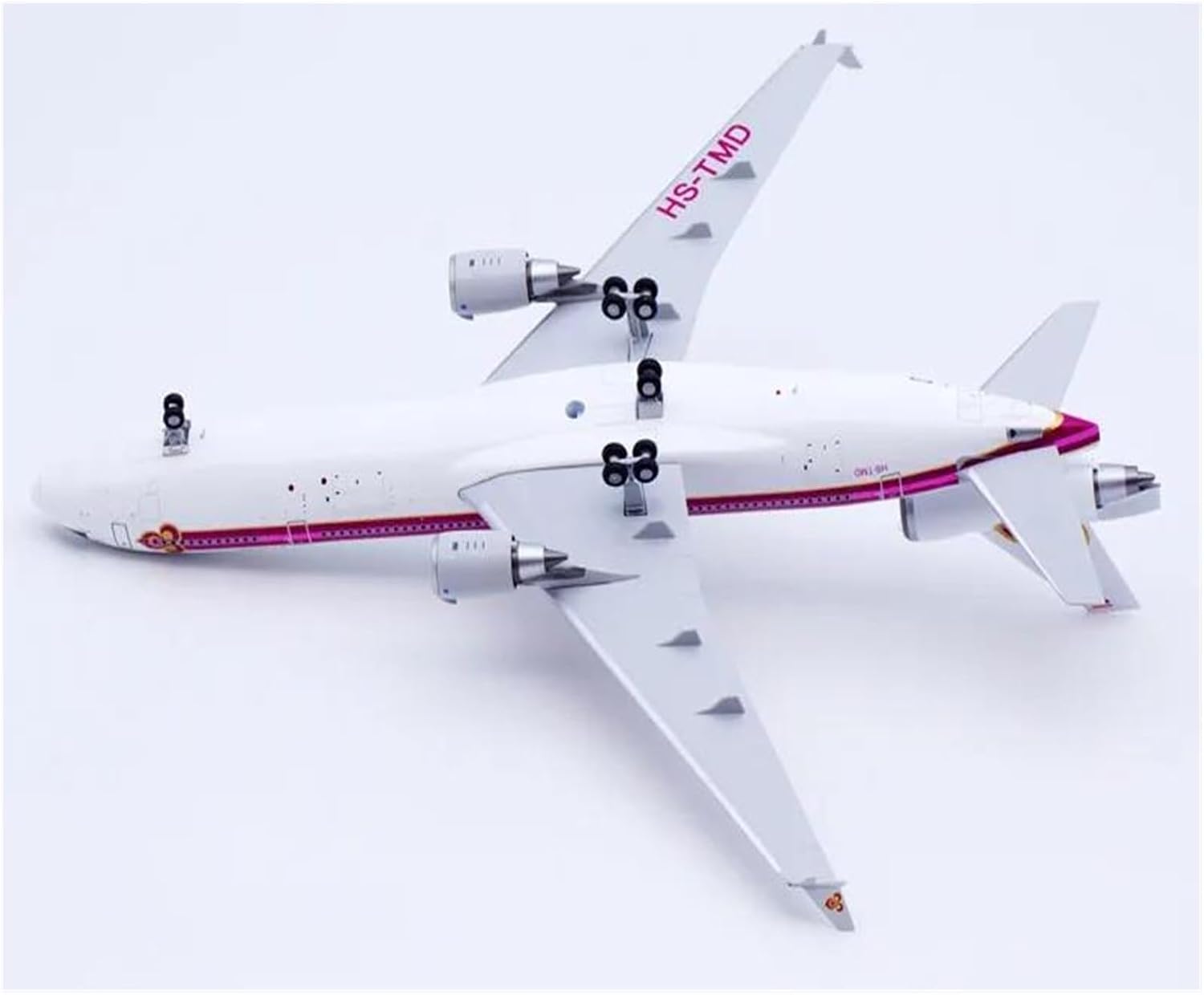 1:200 for XX2945 Thai Airways MD-11 Airplane Model Collectible Display Gifts Hobby Playgame Kit