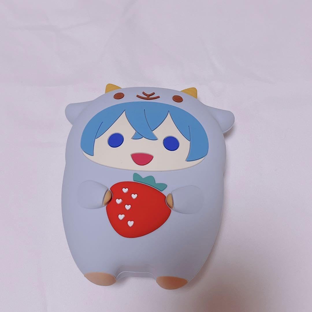 Amazon.co.jp: すとぷり ころん シリコンポーチ ヤギ すとろべりー