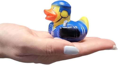 Miniatura 4 de Patos de goma con temática deportiva (2 pulgadas) (paquete de 12) lindos Duckies juguetes para bañera y piscina (Hockey)