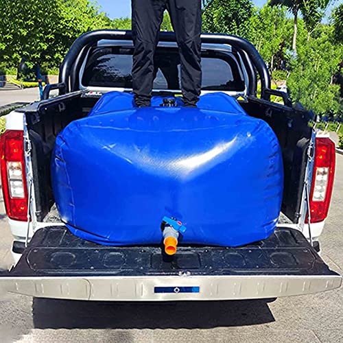 【Materiale durevole in PVC】: il serbatoio portatile di stoccaggio dell'acqua di emergenza è realizzato in materiale PVC ad alta densità, che è sicuro, inodore, impermeabile e resistente all'invecchiamento; ha anche un'elevata tenacità in inverno e può essere utilizzato ripetutamente per lungo tempo, il che può risolvere l'emergenza delle risorse idriche, ecc.