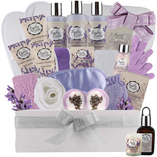 Deluxe XL Spa Gift Basket for Women! Natural Lavender Chamomile Spa Bath Set Infused with Essential Oils. Sulfate Free Spa Gift Set to Soothe & Moisturize your Skin