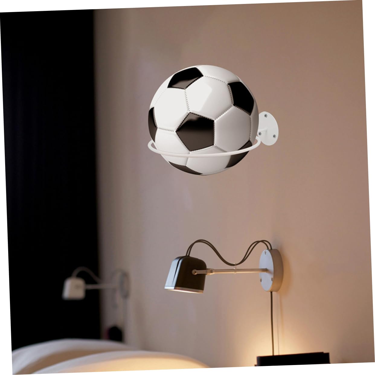 Soporte Multifuncional de Pared para Balones de Fútbol y Voleibol Paquete de 4 Hierro Blanco