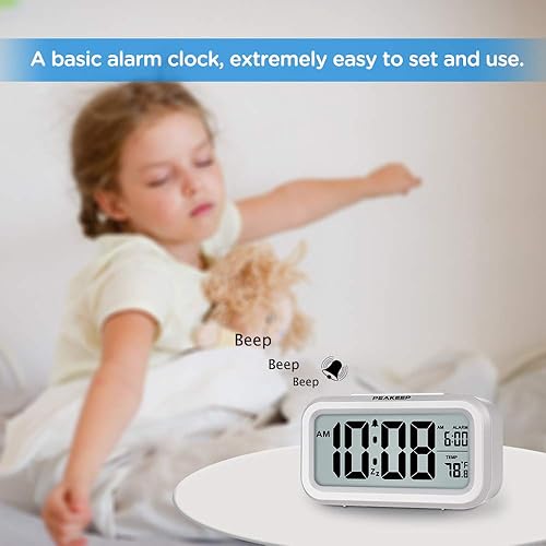 Miniatura 23 de Peakeep - Reloj despertador con luz nocturna inteligente, funciona con pilas, con temperatura interior, reloj digital de escritorio para dormitorios